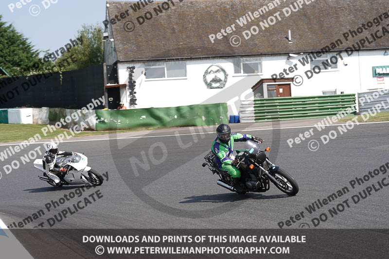 enduro digital images;event digital images;eventdigitalimages;mallory park;mallory park photographs;mallory park trackday;mallory park trackday photographs;no limits trackdays;peter wileman photography;racing digital images;trackday digital images;trackday photos